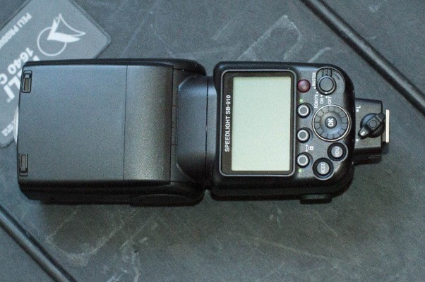 Nikon SB 910 speedlight.
