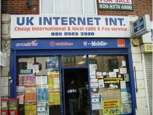 Internet Cafe Shop For Sale (£860 pcm)